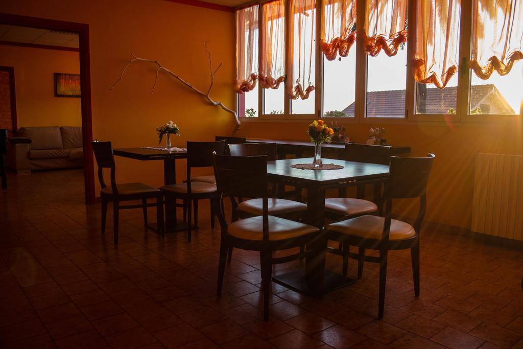 Casa Per Ferie Raggio Di Sole Bed and Breakfast Ceriale Eksteriør billede